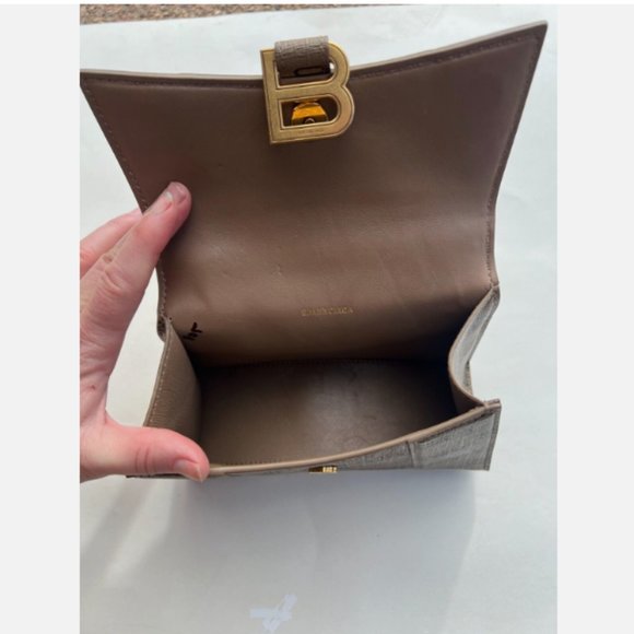 BALENCIAGA EXTRA SMALL HOURGLASS LICENSE LOGO CANVAS TOP HANDLE BAG in BEIGE - Picture 12 of 13